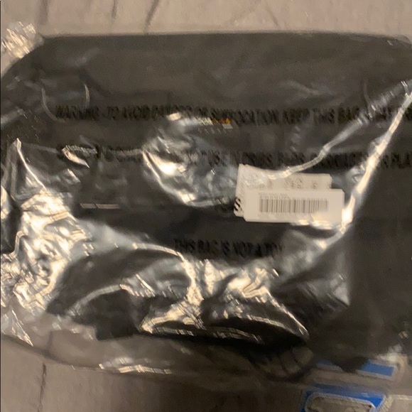 new supreme drop waist bag - Picture 2 of 3